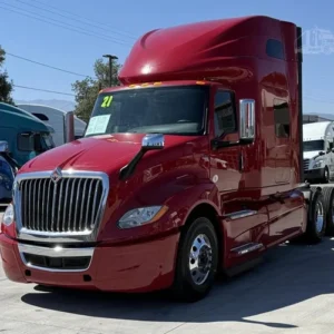 2021 INTERNATIONAL LT
