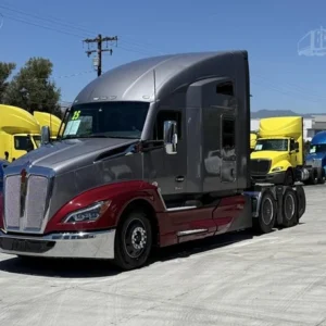 2025 KENWORTH T680