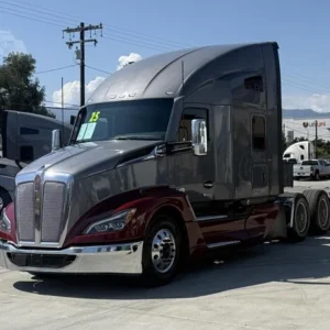 2025 KENWORTH T680